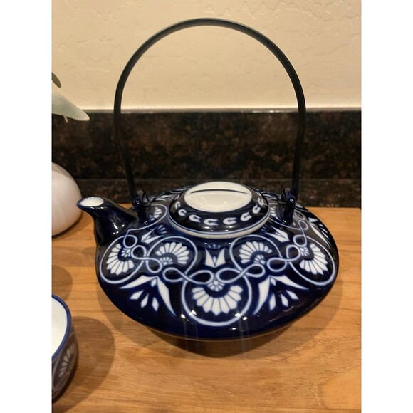 Bombay Company Cobalt Blue & White Teapot 4 Cups Set - Picture 3 of 8